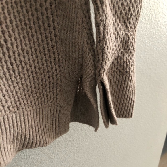 Ann Taylor LOFT knit Sweater Size XS - Picture 4 of 7